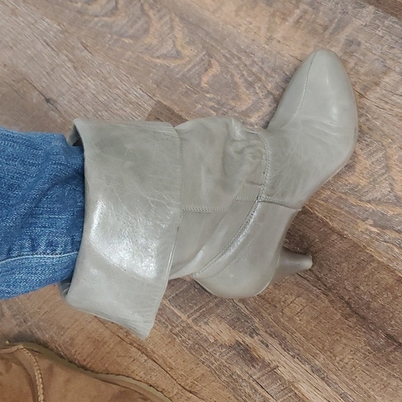 JEFFREY CAMPBELL IBIZA ENVY ANKLE BOOT W/MAGNETIC CLOSURE, WEAR UP OR DOWN - Picture 11 of 11